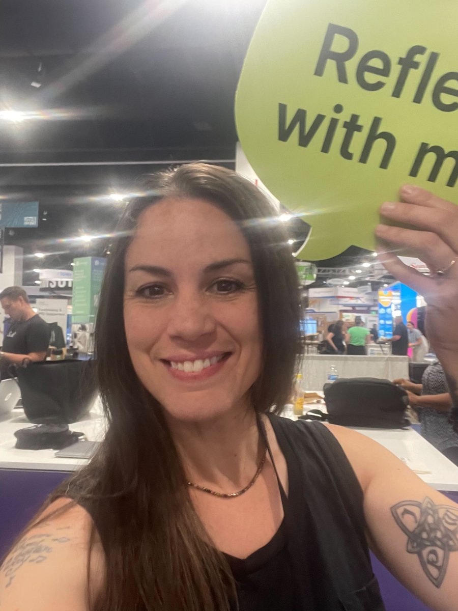 swivl's tweet photo. Don't forget to follow Swivl's Community Manager @Scandela9 during #ISTELive! If you're in Denver, she will be easy to spot since she'll be the sparkliest attendee at ISTE24 #conferencekickoff @MirrorTalkAI https://t.co/yGyqV0bLeW