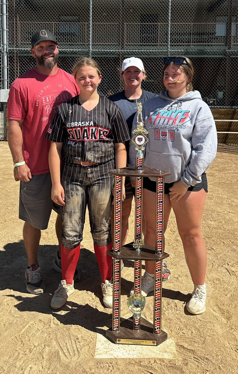 USA 10u Nebraska State Champs 🥇🎉🥎SO proud of these young ladies &amp; all their hard work this season! Thanks for a great season coaches &amp; parents ❤️