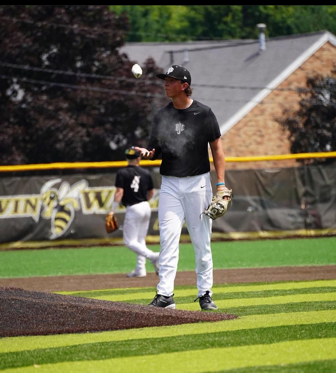 Bo Jackson Elite 2025 (Black) (@bje2025black) on Twitter photo Finished the weekend 3-1 at the <a href="/neoselectinvite/">NEO Select Invite</a>
Top performers ππ»
Hitting:
<a href="/JBoyer2025/">JacksonBoyer2025</a> 5-12, 2B 3B HR 7RBI 5R
<a href="/ty_house1/">Ty Householder</a> 4-11, 3B 2RBI 3R
<a href="/DBonvenuto/">Drew Bonvenuto</a> 2-6, 5BB
Pitching:
<a href="/bensibert13/">Ben Sibert</a> 5IP 7SO 1R
<a href="/ethanprice_6/">Ethan Price</a> 4IP 6SO 0R 0H
<a href="/JarronSwick/">Jarron Swick</a> 2.2IP 2SO
<a href="/BenKolton21/">Ben Kolton</a> 4IP 6SO 2R Finished the weekend 3-1 at the <a href="/neoselectinvite/">NEO Select Invite</a>
Top performers ππ»
Hitting:
<a href="/JBoyer2025/">JacksonBoyer2025</a> 5-12, 2B 3B HR 7RBI 5R
<a href="/ty_house1/">Ty Householder</a> 4-11, 3B 2RBI 3R
<a href="/DBonvenuto/">Drew Bonvenuto</a> 2-6, 5BB
Pitching:
<a href="/bensibert13/">Ben Sibert</a> 5IP 7SO 1R
<a href="/ethanprice_6/">Ethan Price</a> 4IP 6SO 0R 0H
<a href="/JarronSwick/">Jarron Swick</a> 2.2IP 2SO
<a href="/BenKolton21/">Ben Kolton</a> 4IP 6SO 2R