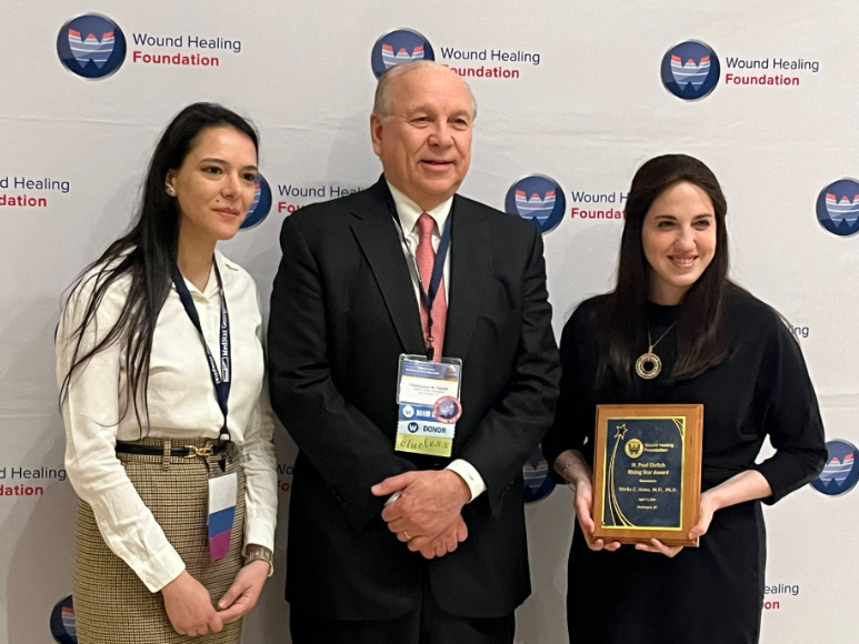 WHF (@woundhealingwhf) on Twitter photo <a href="/WoundHealingWHF/">WHF</a> H Paul Ehrlich Rising Star lecture <a href="/DLSConference/">DLS Conference</a> was by Adriana Panayi from <a href="/BGKlinikLu/">BG Klinik Ludwigshafen</a> & 2024 Ehrlich Rising Star is <a href="/drrivkastone/">Rivka Stone</a> from <a href="/umiamimedicine/">Miller Medicine</a>. Congratulations to Drs Panayi & Stone for following Dr Erhlich's footsteps in #woundhealing great #research! <a href="/WoundHealingWHF/">WHF</a> H Paul Ehrlich Rising Star lecture <a href="/DLSConference/">DLS Conference</a> was by Adriana Panayi from <a href="/BGKlinikLu/">BG Klinik Ludwigshafen</a> & 2024 Ehrlich Rising Star is <a href="/drrivkastone/">Rivka Stone</a> from <a href="/umiamimedicine/">Miller Medicine</a>. Congratulations to Drs Panayi & Stone for following Dr Erhlich's footsteps in #woundhealing great #research!