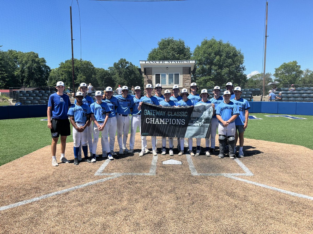 Play9Sports's tweet image. 🏆15u Gateway Classic Champions🏆

@stlgamers 15u Blue!

#GatewayClassic | #Play9WithUs
