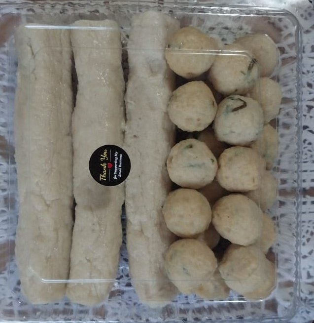 EvaTajuddin's tweet photo. Senin (15/04/2024), Eva Hendrayani, Luhkan Kab. Lahat, di Poklahsar Warung Momi Lahat Kel. Pasar Lama melaporkan produksi Pempek Parang2,  08-13 April 2024, sebyk 20 kg, harga  jual Rp 15.000/pcs lenjer,  Rp 1.500/pcs adaan

#GiatLuhkanSatminkalBRPPUPP 
#Luhlapor
#Lahat
#Produksi https://t.co/zYKinC2LRH