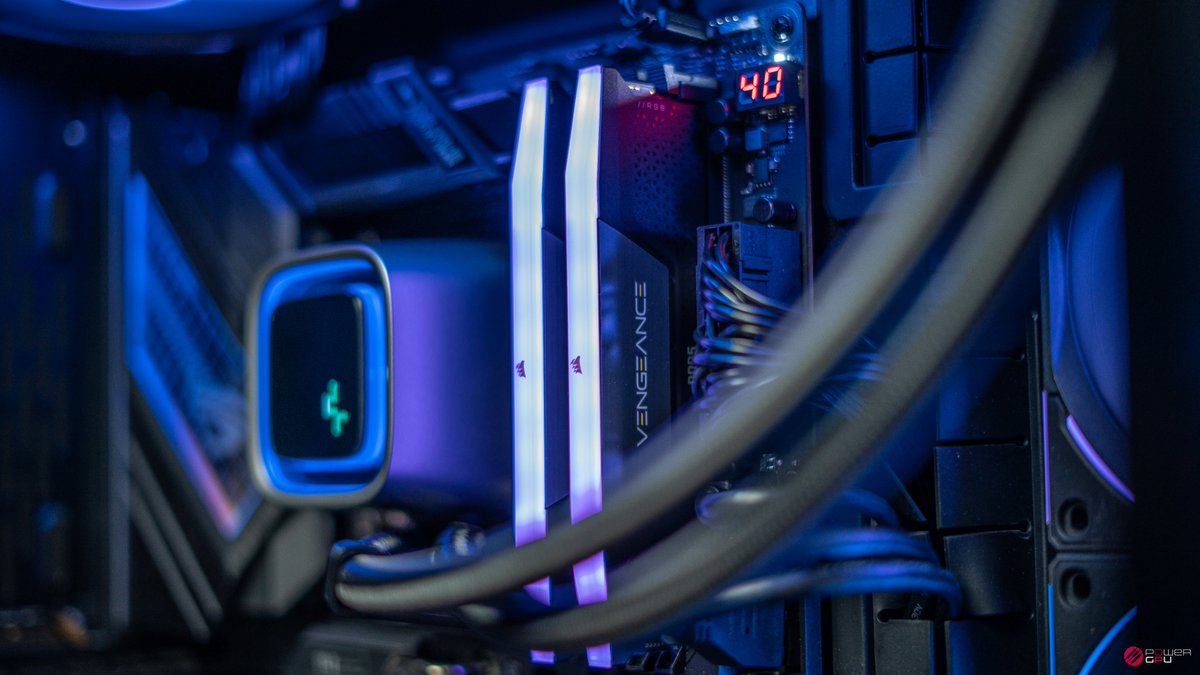 PowerGPU's tweet photo. Good night https://t.co/DwWoLj7Ekv