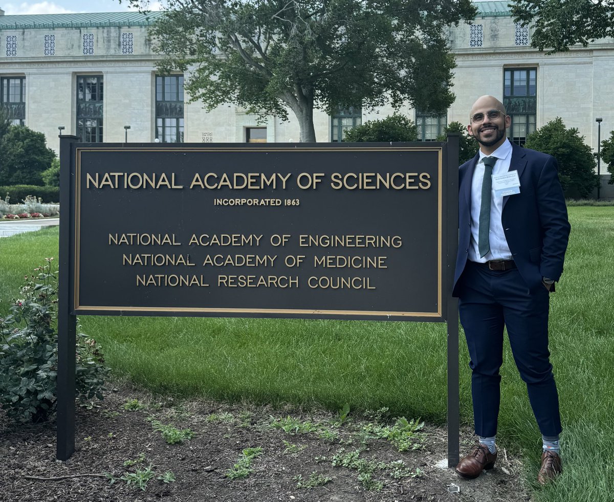 Wuakatela's tweet image. Let's talk about a beautiful community. I am so grateful to @theNASEM for this last opportunity to unite the vibrant, diverse community of #fordfellows. It was a bittersweet moment, but the seed of the fellowship mission will go on as I continue up the academic ranks.