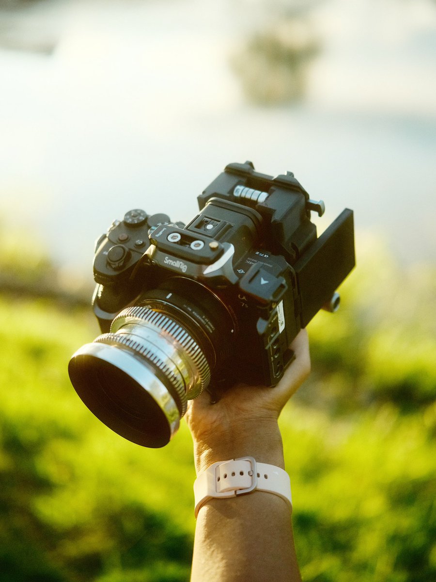 CameraConsole tweet picture
