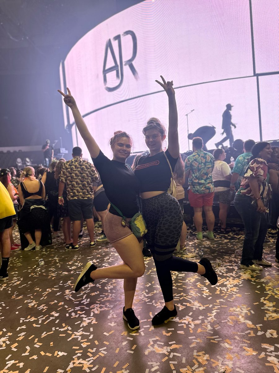 Linnea @lin_living_life - Twitter Profile | Sotwe