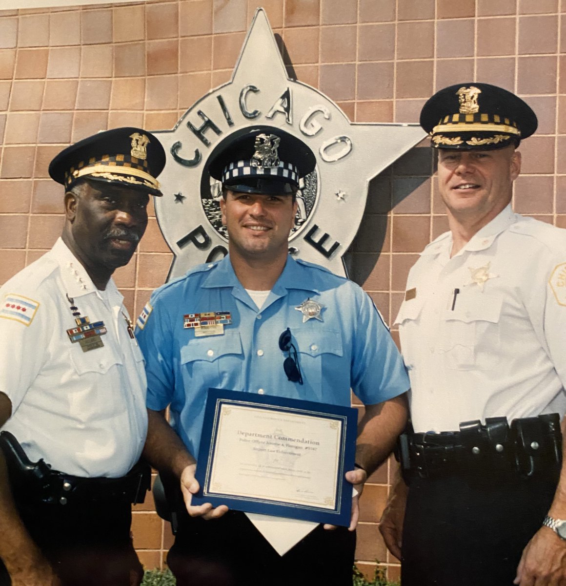 НеІр Χ tweet media