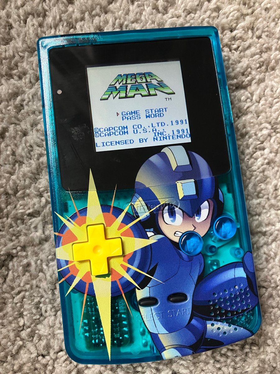 When life gives you power outages, fight back with handhelds
