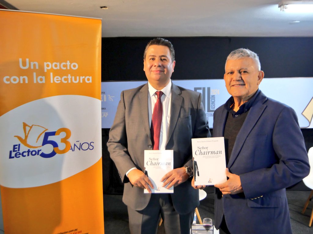 BorisSGomezU's tweet photo. Gracias ! 
Feria Internacional del Libro de #Asunción! @fil_asuncion por el gran recibimiento a mi libro "Señor Chairman".
Libro para directivos modernos y disruptivos que manejan la estrategia de la empresa.
Muchas gracias a quienes presentaron mi libro, amigos @MauriBejarano y @OxiliaVictorio al Vicepresidente Junta Municipal de Asunción @juntasuncion @felixmayala y al editor @LectorEditorial @pabloburian653 
Lleno total ! Dios nos hace coincidir en caminos de prosperidad.✨️