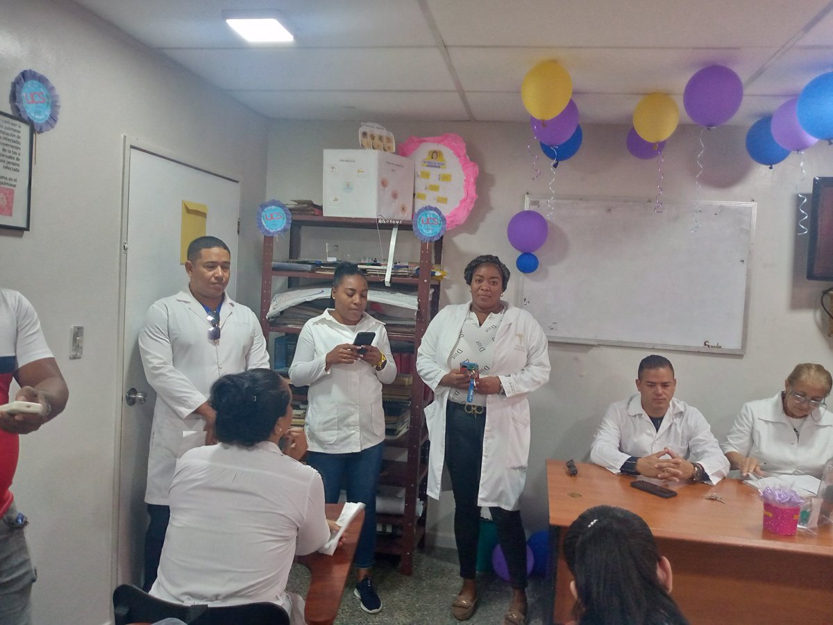 ordonez_di17339's tweet photo. Iliana en Tuiter CDI la fundación . Estado Aragua
En el matutino de los médicos informandonos de todo el acontecer nacional , Internacional 🇨🇺🇻🇪.
#CubaCooperave_C 
#CubaEsRevolución https://t.co/gSefAf2rSi