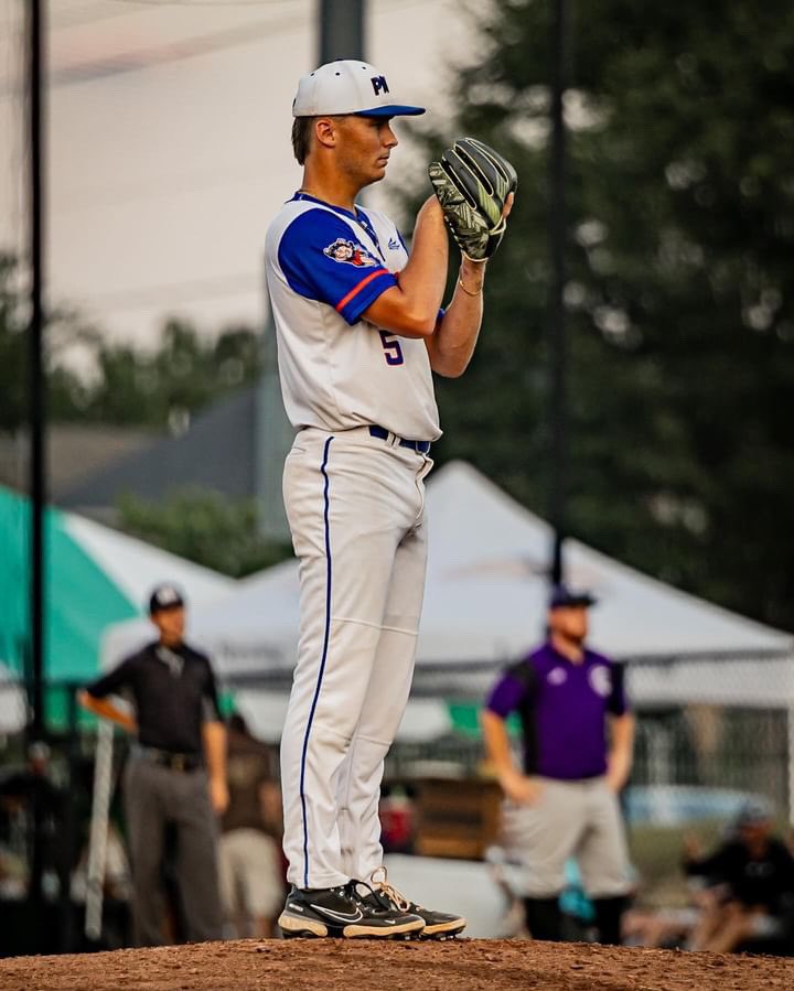 blakekimball_'s tweet image. Pitching tomorrow at 7pm
📍 Holt Moffit, Lexington NC

Still in Portal, open to all D1, D2 interest.