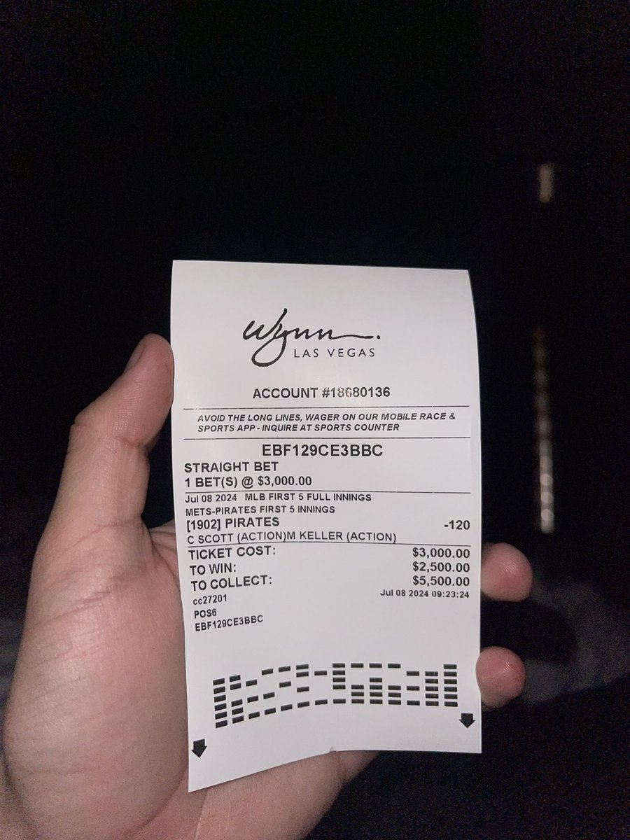 GallitoVip's tweet image. Me retrasaron el vuelo a Miami, no hay problema en apostar 3,000usd y empezar la semana ganando y regalando dinero❤️

Piratas F5 ML #PersonalPlay 🤑

Se van de regalo 2,000 a una persona al azar que de RT y ❤️

OJO el premium tiene el 70% y tenemos BOMBA millonaria🤑…