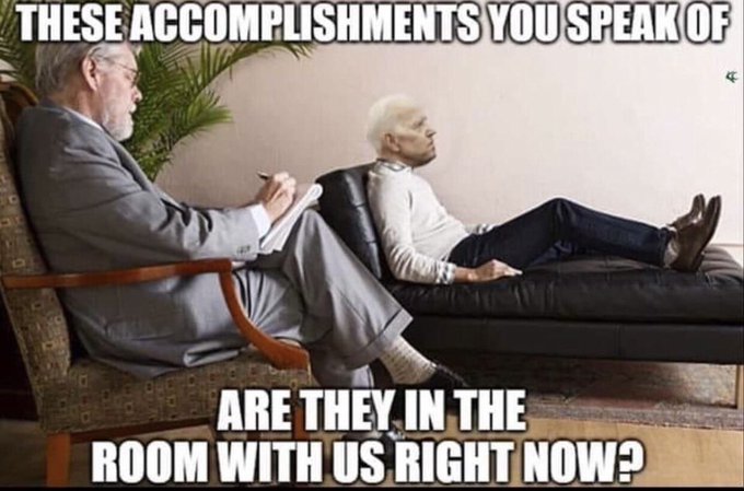 GR-4wANbMAAMR0Y?format=jpg&name=small
