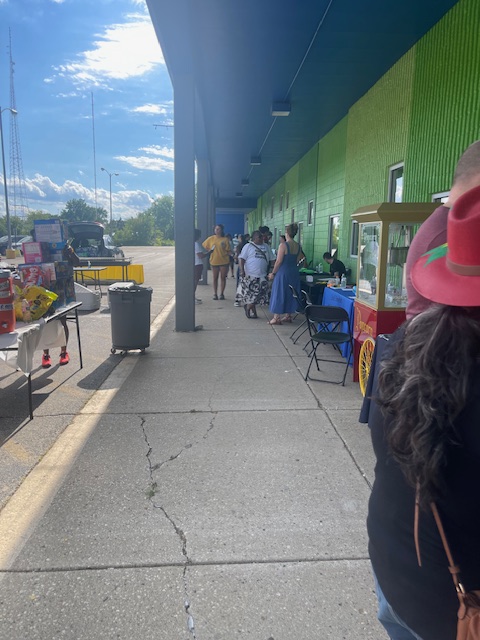 Senator Adriane Johnson tweet media