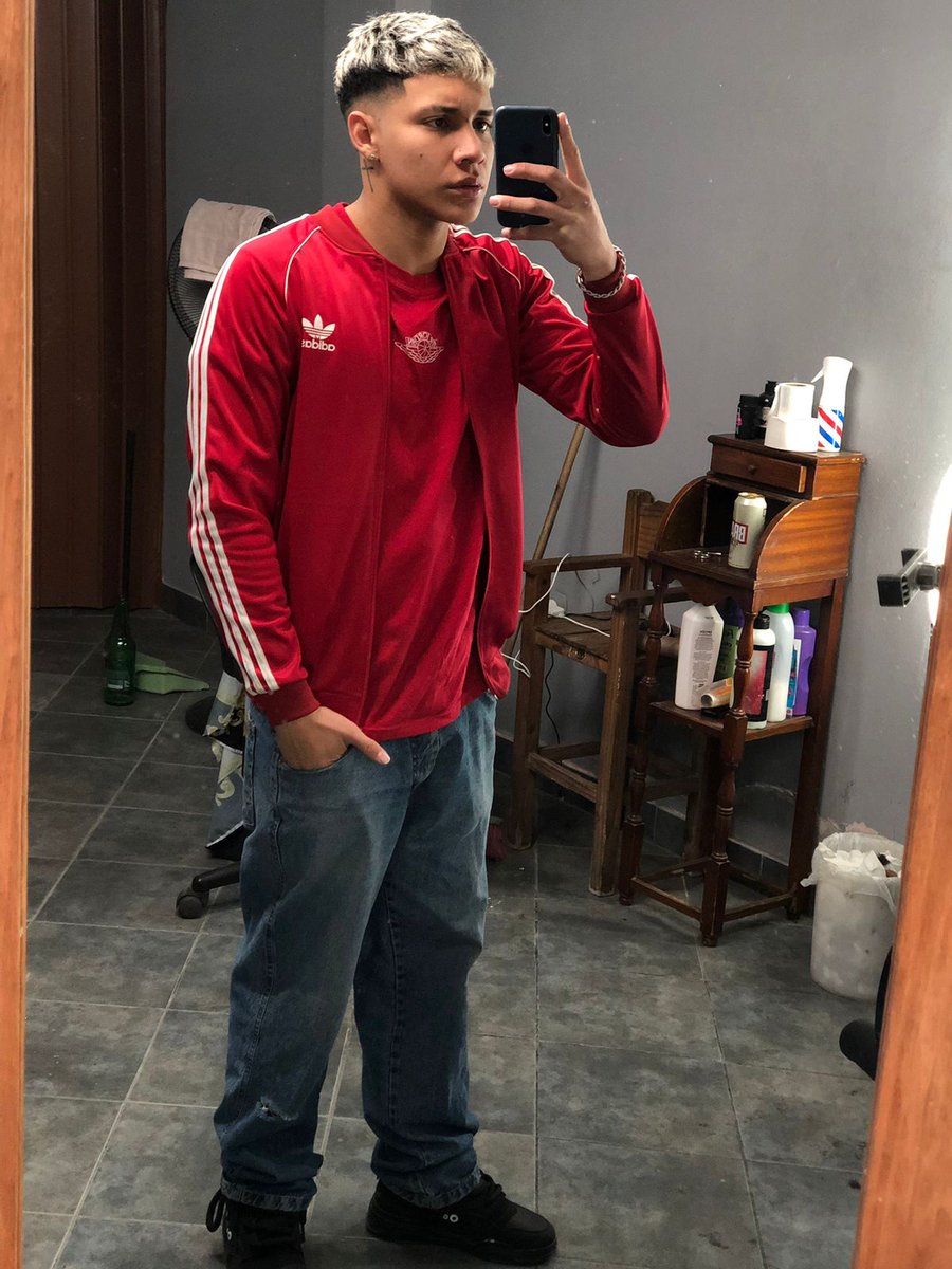 la ropa la venden pero el flow no $e compra 👹🀄.
