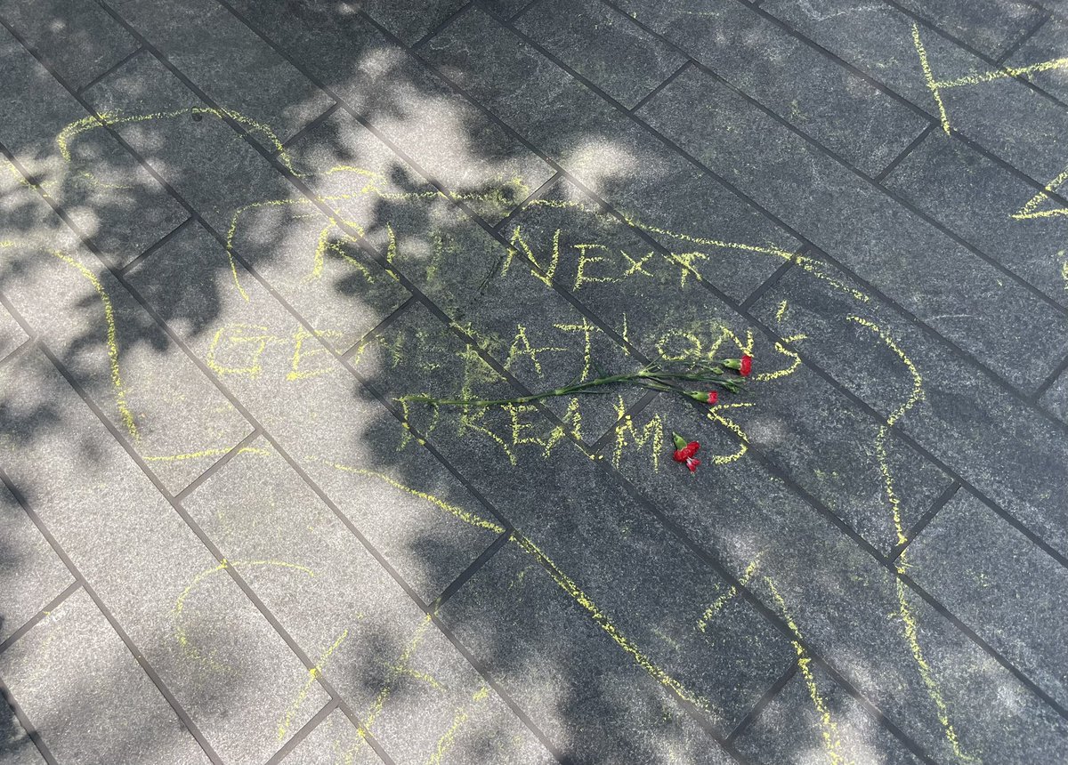 YCFAlliance's tweet photo. @pop4climate @summerofheat_ @ClimateDEF @StopMoneyPipe @FFF_NYC_ @Citibank @ThirdActOrg @Citi @nychange Since the Paris Climate Agreement, @Citibank has funneled $396 BILLION  into fossil fuels. Today, 46 elders from @ThirdActOrg risked arrest to demand Citi stop funding climate chaos. https://t.co/hBrtZ9eq3s