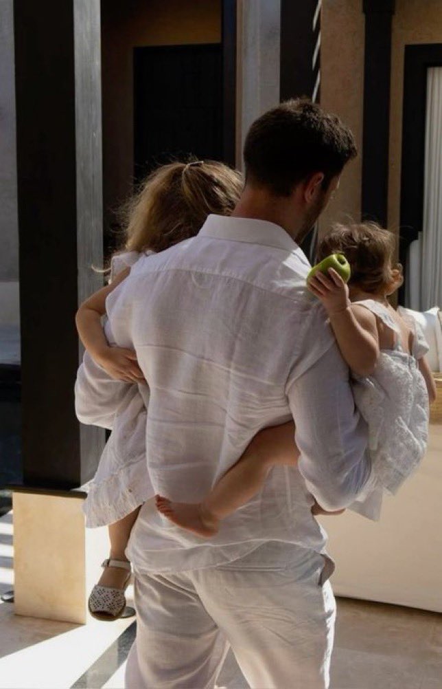 𝑂𝑛𝑒 𝑑𝑎𝑦 ❤️