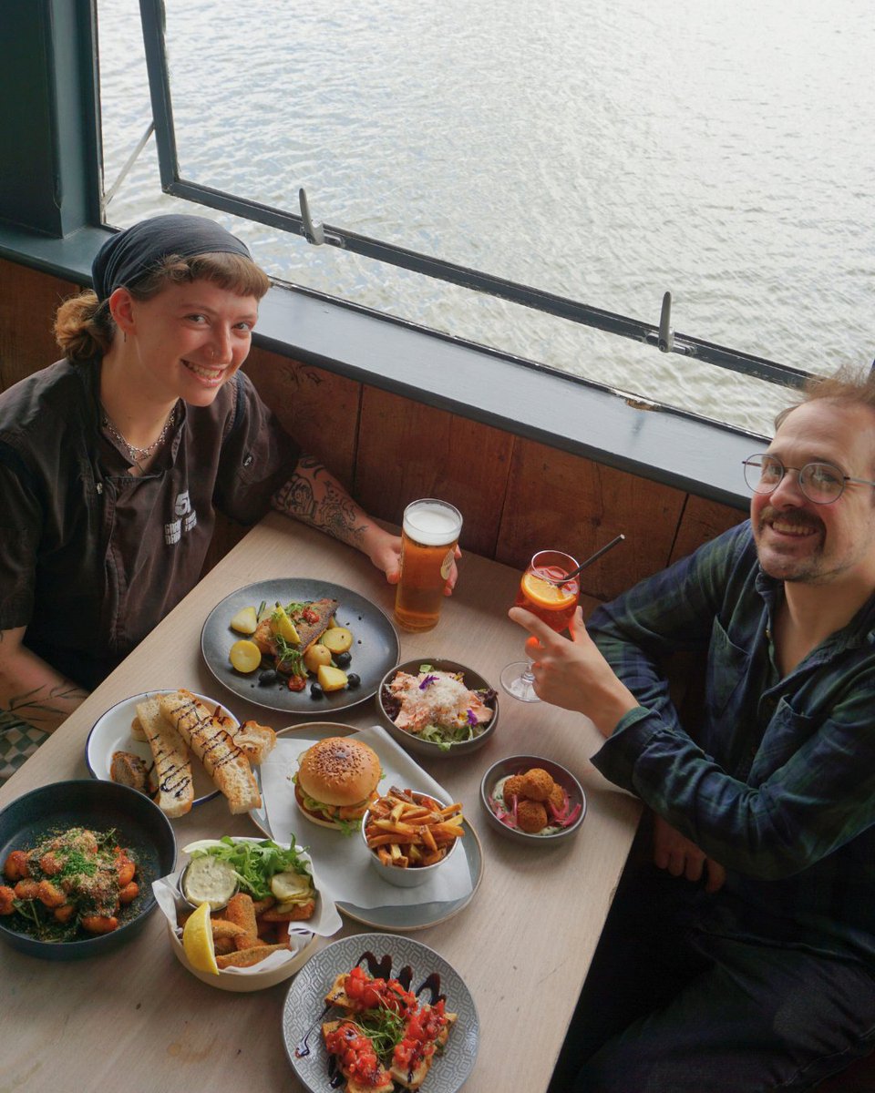 🌱 Veg-focused &amp; seafood delights:

🥕 Locally sourced from our Backwell farm.
🐟 Sustainable seafood per MSC &amp; Good Fish Guide.
🥚 Organic eggs from Haresfield; dairy from Bruton.