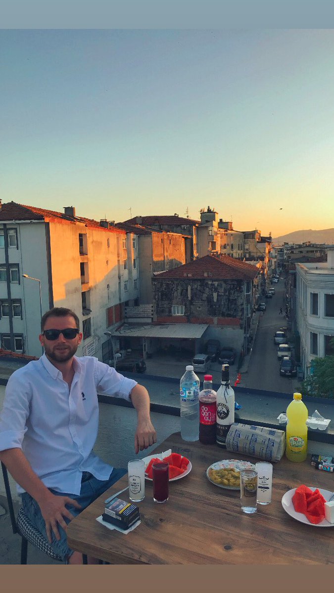 🥂