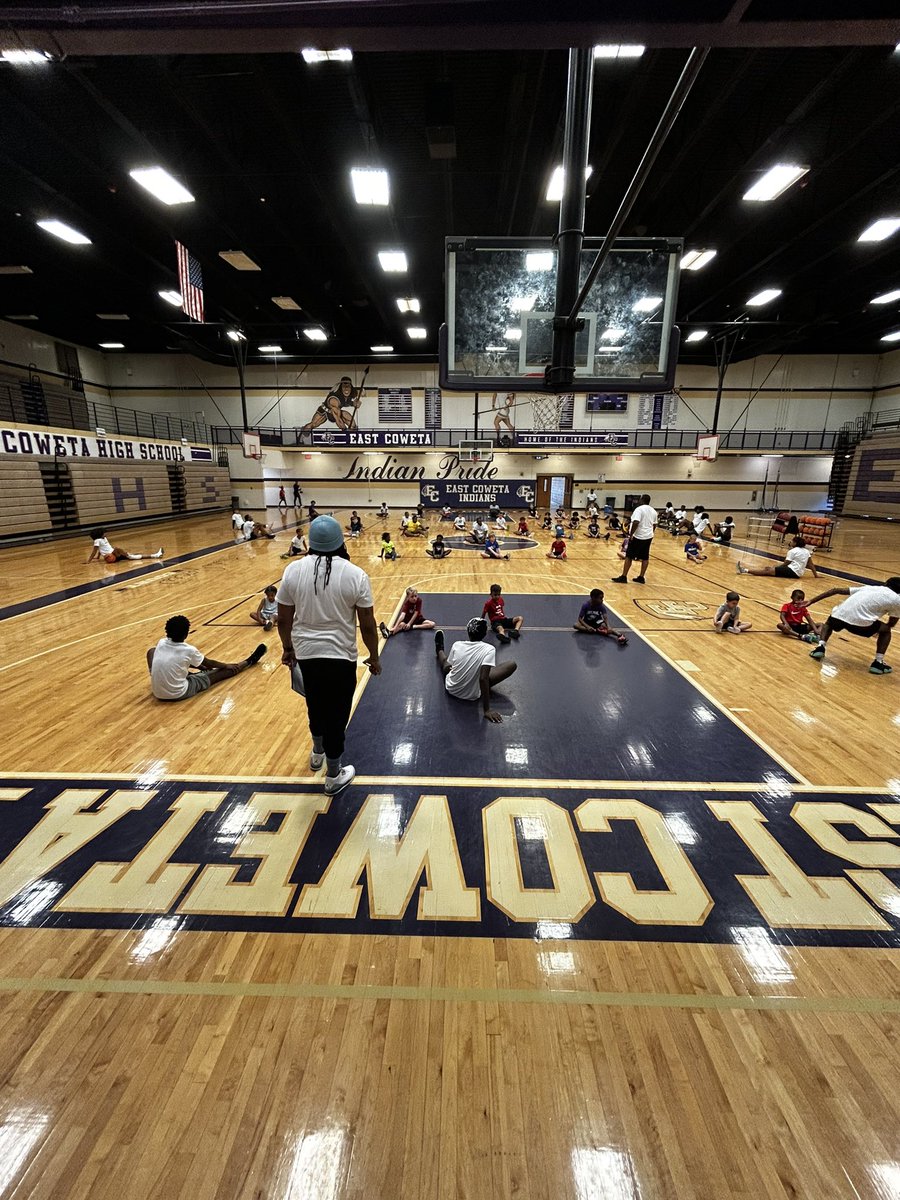 CoachSeldon_'s tweet image. East Coweta High School Basketball Camp 🏀