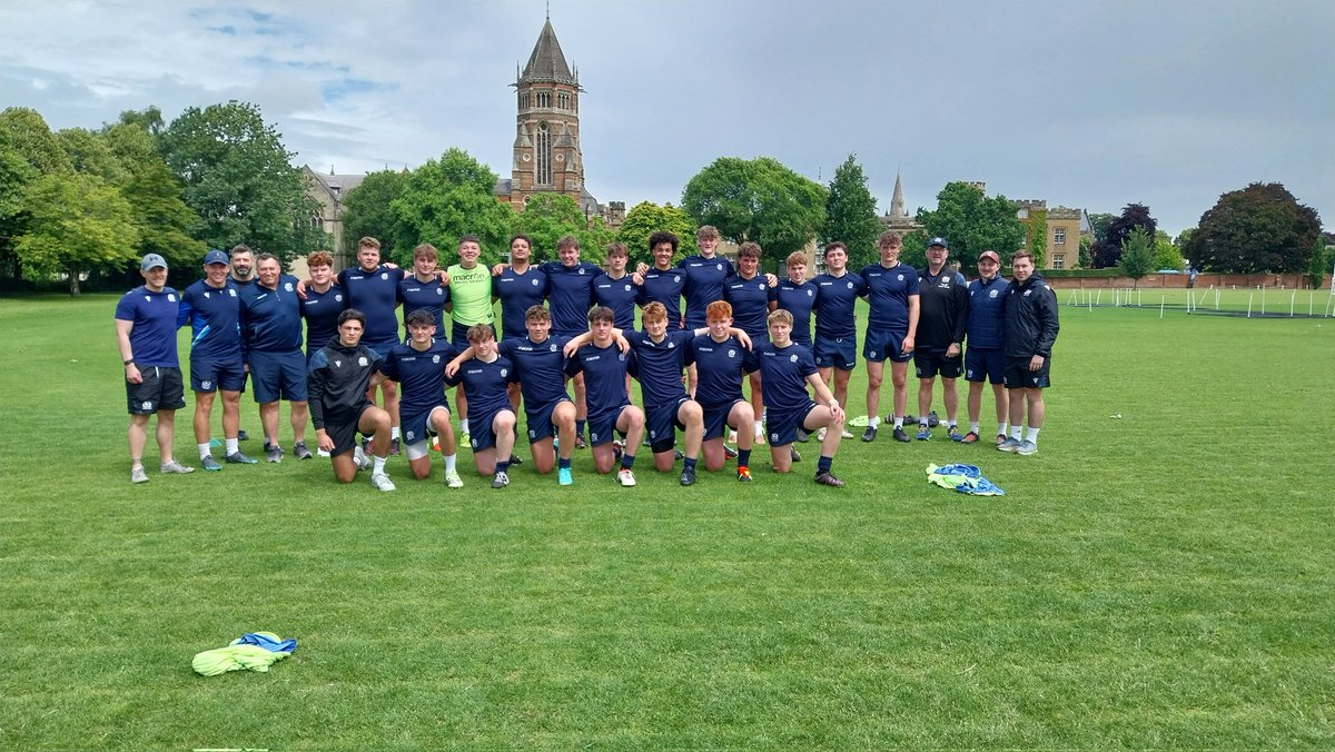 Great SQ camp @RugbySchool1567 with <a href="/Scotlandteam/">Scottish Rugby</a> u18 coaches well done to boys 👏and thanks for support of academies <a href="/BristolBears/">Bristol Bears 🐻</a> <a href="/GlosRugby_Acad/">Gloucester Rugby Academy</a> <a href="/LeicesterTigers/">Leicester Tigers</a> <a href="/FalconsRugby/">Newcastle Falcons</a> <a href="/SaintsRugby/">Northampton Saints 😇</a> <a href="/bathrugbyacad/">Bath Rugby Academy</a>