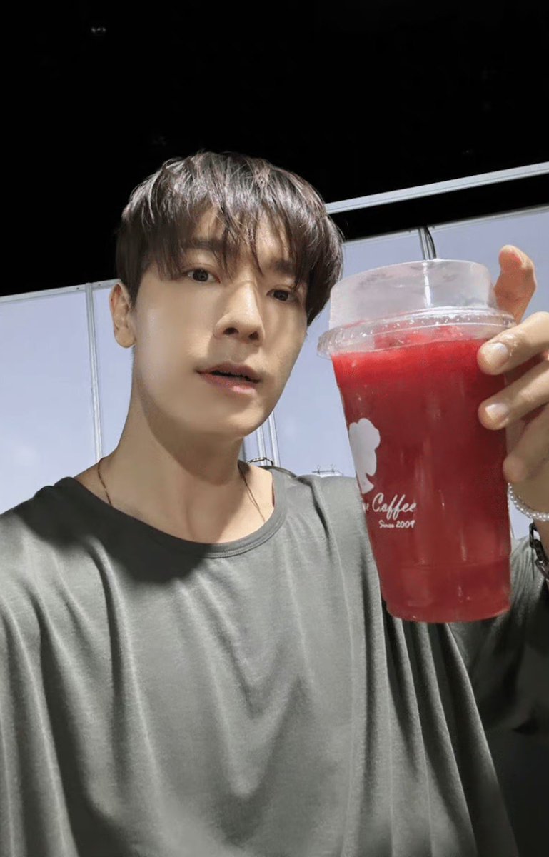 240708 #동해 🥳🫶🏻🫶🏻