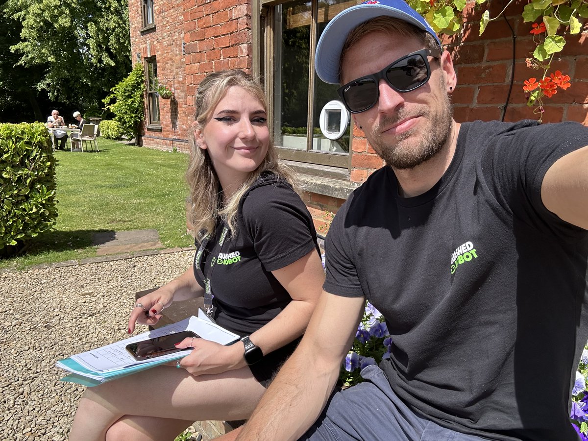 Squashed Robot tweet media