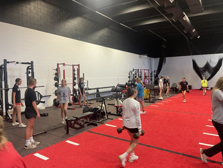 Our ladies were back at it this morning after a nice break 💪🏻 #PartOfThePride