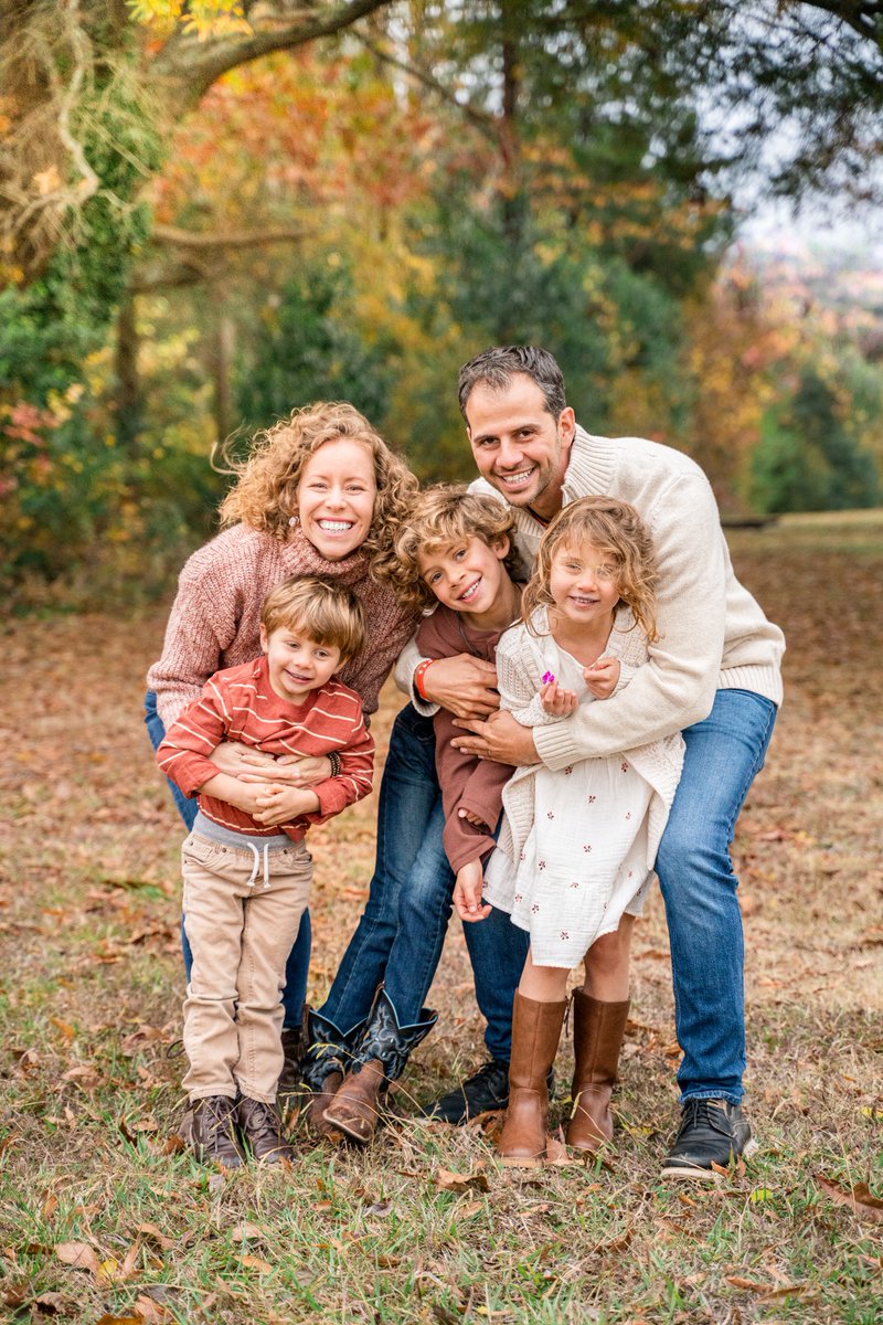 The quirky and fun family behind Ferret Flush! It's created by family for families!

#family #familyfun #familybusiness #smallbusiness #ferretflush #ferretout #creators