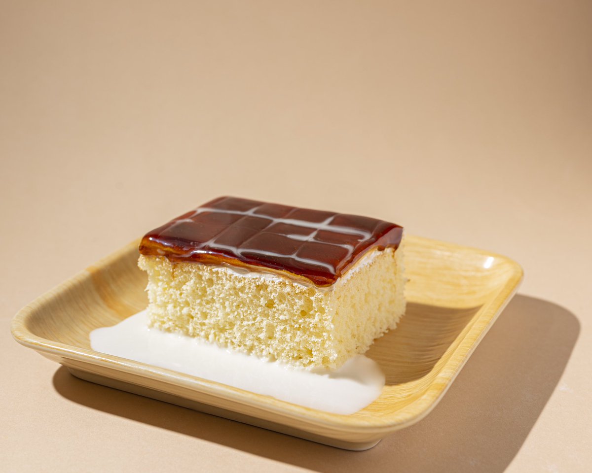 ألذ تريليتشا على أصولها 😋🩷🦋في #ليال_توق