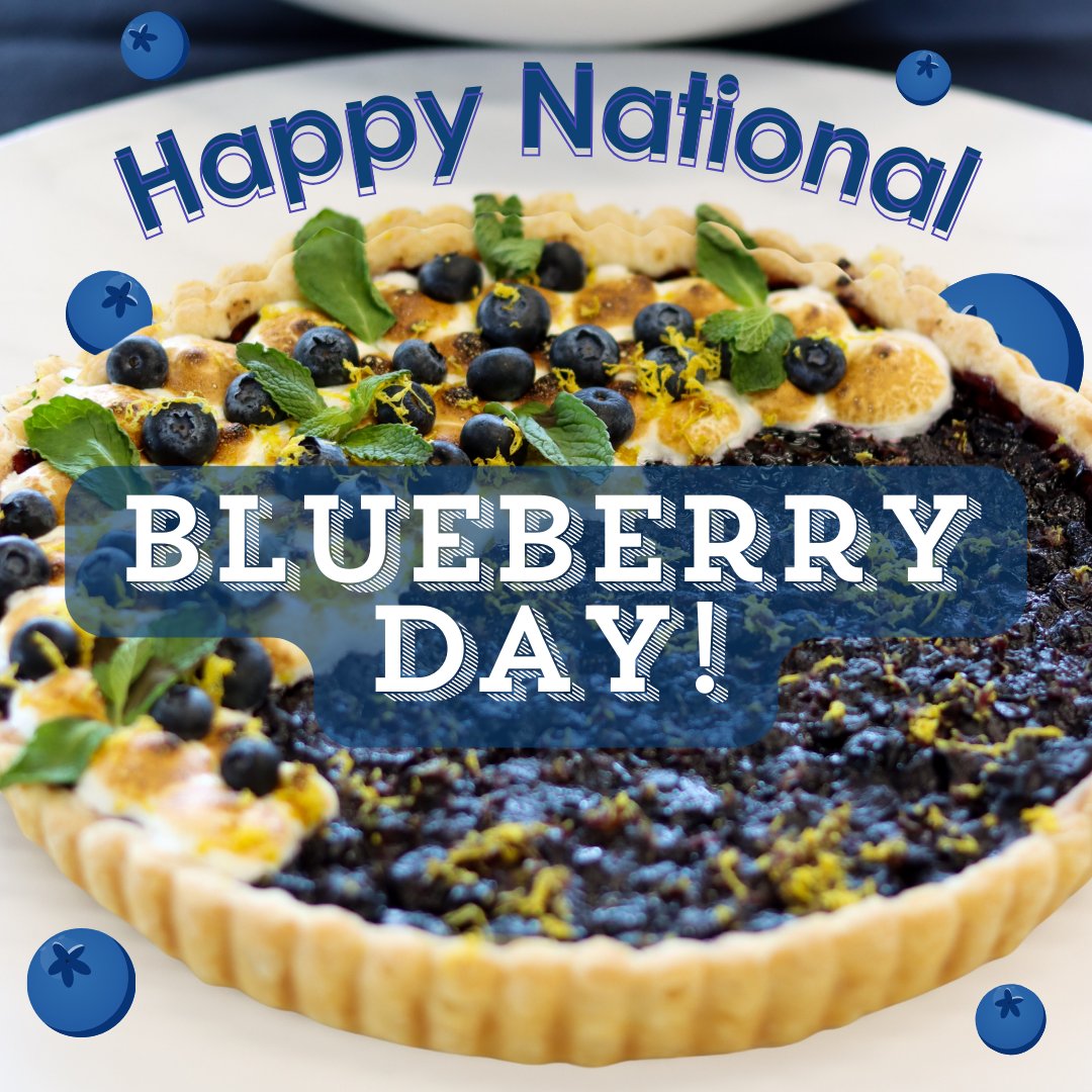 tech_eats's tweet photo. 💙 Happy National Blueberry Day! 💙 
Did you know that blueberries are packed with antioxidants, vitamins C and K, and fiber? They're not just a sweet treat, but a boost for your immune system, heart health, and digestion. Cheers to a berry good day! 🫐✨
#IllinoistechDining https://t.co/C7YgjIhCet