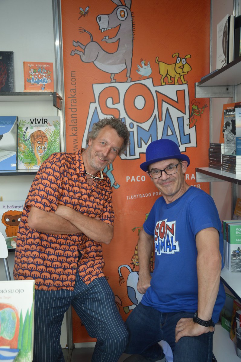 KalandrakaEdit's tweet photo. E grazas a #PacoNogueiras e #MarcTaeger, #AntonioGarciaTeijeiro e #RamonTrigo por achegarlles ás nenas e aos nenos novas lecturas coas que seguir soñando...
#SonAnimal #OsEcosDoVento #Labirinto
Ata a vindeira edición da Feira do Libro de #Vigo! https://t.co/1yrpNrcqLC