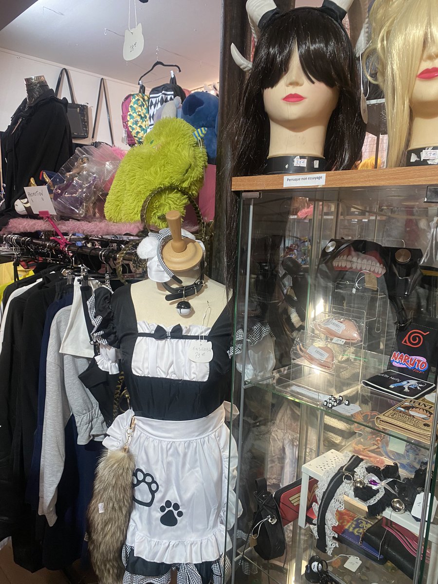 Unknown_91_'s tweet photo. Très bonne adresse pour les cosplay, foncez !!
https://t.co/jz2cvFB6n9 https://t.co/9ASpNRXW43