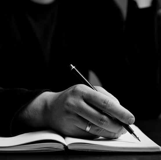 🧢┈𝔂𝓸𝓾𝓼𝓮𝓯┈♪ tweet media