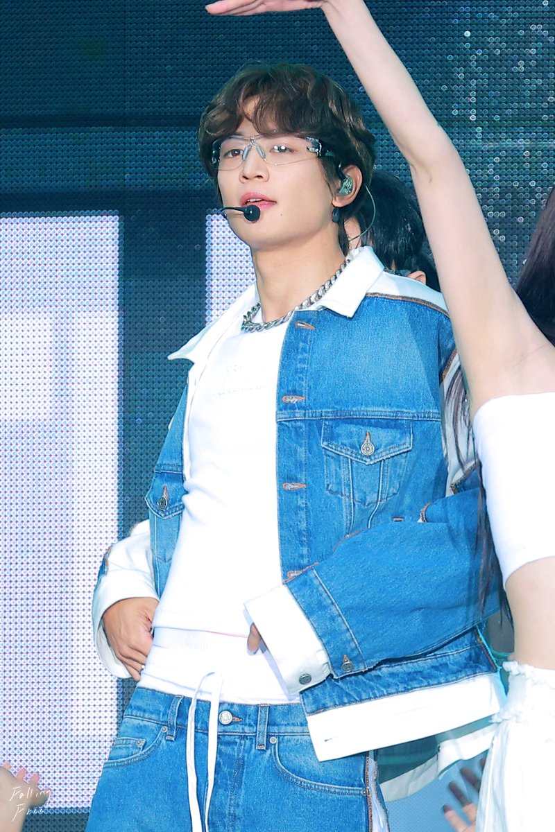 129FallingFree's tweet photo. 240706 워터밤
#민호 #MINHO #ミンホ
#샤이니 #SHINee https://t.co/zDGrTu4ihq