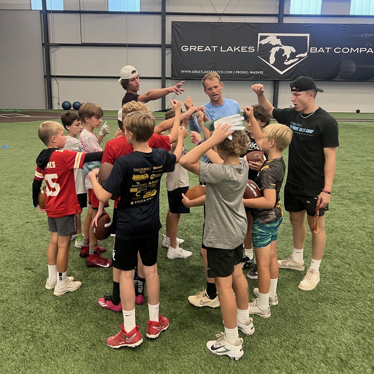 612 Quarterbacks tweet media