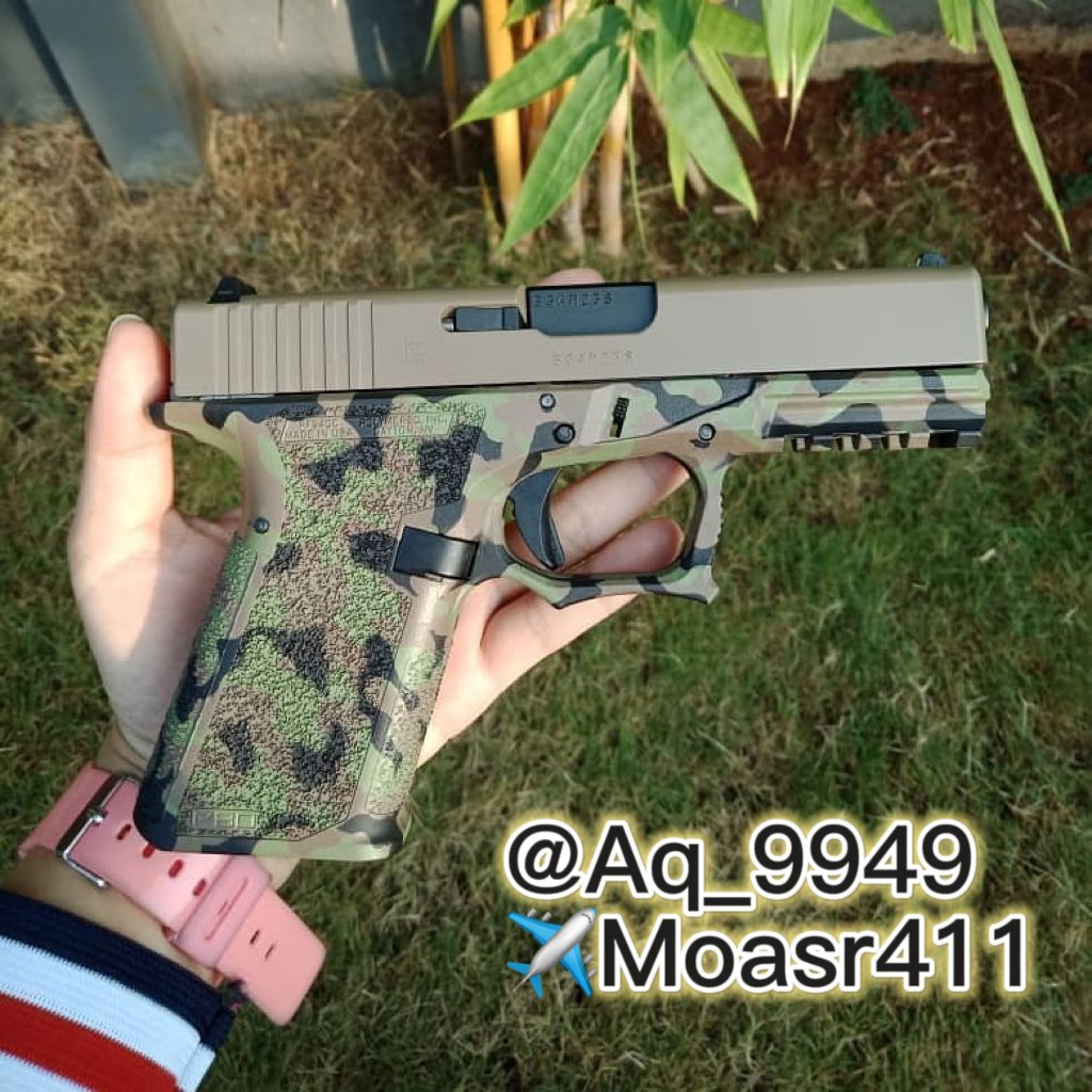 Aq_9949's tweet photo. Glock 19

https://t.co/puhfZktt9P

#水弹 #软蛋 #枪 #军事 #玩具 #军品 ＃仿真枪 ＃模型枪 #FPS #CSGO #道具 #子弹  #枪 #��身武器 #防身用品 #手拉鸡  #打猎 #弓弩 #玫瑰金 #zy1 #M1911 #弩 #手枪 #格格克 #喷子 #钢珠 #BB弹 #冷媒 #气狗  #钢珠  #沙鹰 ＃弓 ＃进口 https://t.co/ZdylCj9MNO