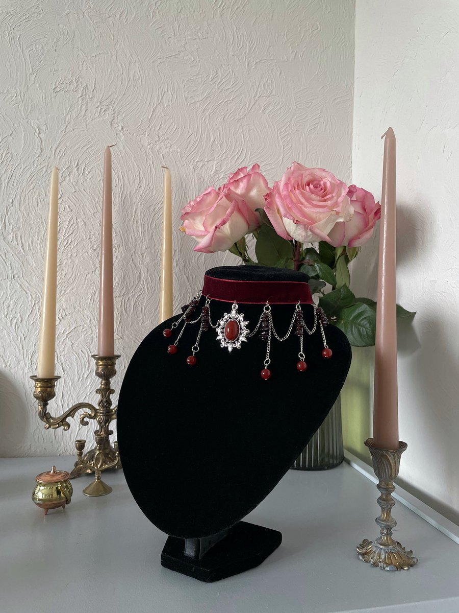 1280 грн. Забирайте. Всю суму перекидаю на збір Охматдит. 

Це небагато, але це щось. скрін прикріплю сюди в реплаї. Дякую за поширення. 

#укркрафт