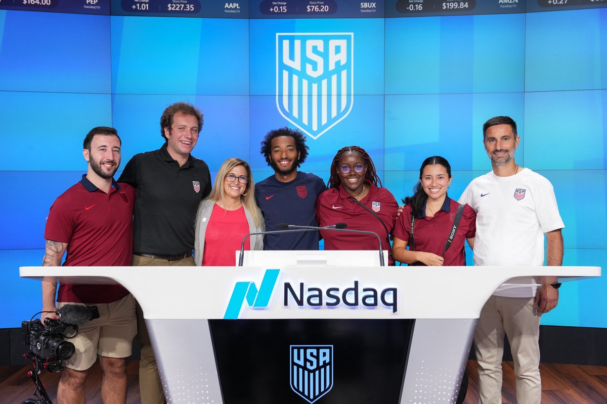 NasdaqExchange's tweet photo. ️⚽️ One nation. One team. One giant welcome to @ussoccer!

🎉The U.S. Olympic Men’s Soccer Team Head Coach, Marko Mitrović & Midfielder, Gianluca Busio are ringing the Opening Bell! 

🔥This summer marks the U.S. Men’s return to the Games for the first time since 2008.

👉Don’t miss the U.S. Olympic Men’s Soccer roster: https://t.co/DXUp7atXTe #RoadtoParis #Olympics2024