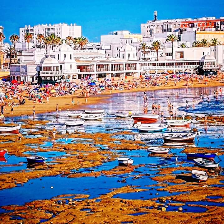 antonioij73's tweet photo. La Caleta Cádiz https://t.co/67CfKirbHL