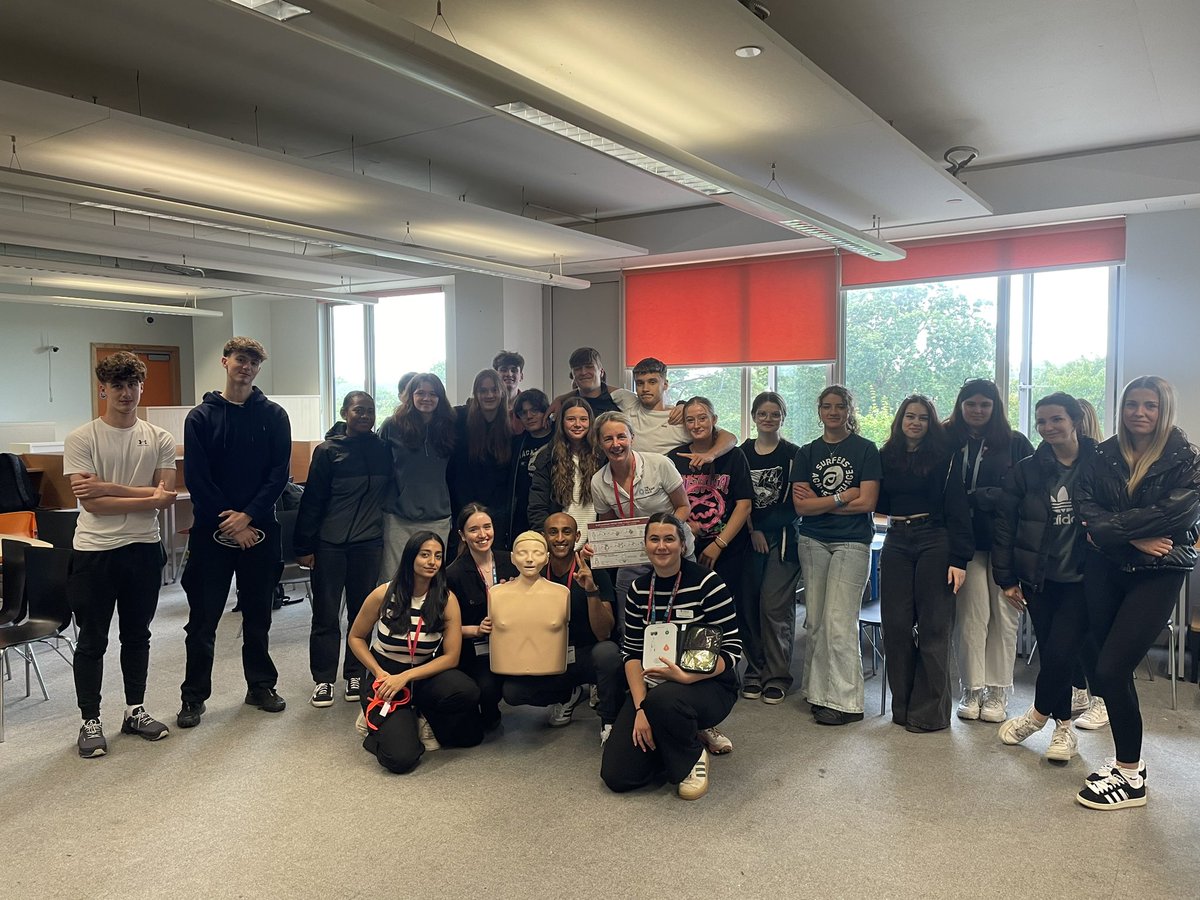 suzy connor (@suzythain) on Twitter photo Volunteers from <a href="/UHP_NHS/">University Hospitals Plymouth NHS Trust</a> <a href="/DerrifordED/">DerrifordED</a> delivering another Emergency Care Skills session to 6 th form students in Plymouth today. This is the 5 th school they have visited so far, covering STOP THE BLEED, CPR, AED & calling for help. <a href="/savechildrenuk/">Save the Children UK</a> @paediatricblast #stopthebleed Volunteers from <a href="/UHP_NHS/">University Hospitals Plymouth NHS Trust</a> <a href="/DerrifordED/">DerrifordED</a> delivering another Emergency Care Skills session to 6 th form students in Plymouth today. This is the 5 th school they have visited so far, covering STOP THE BLEED, CPR, AED & calling for help. <a href="/savechildrenuk/">Save the Children UK</a> @paediatricblast #stopthebleed