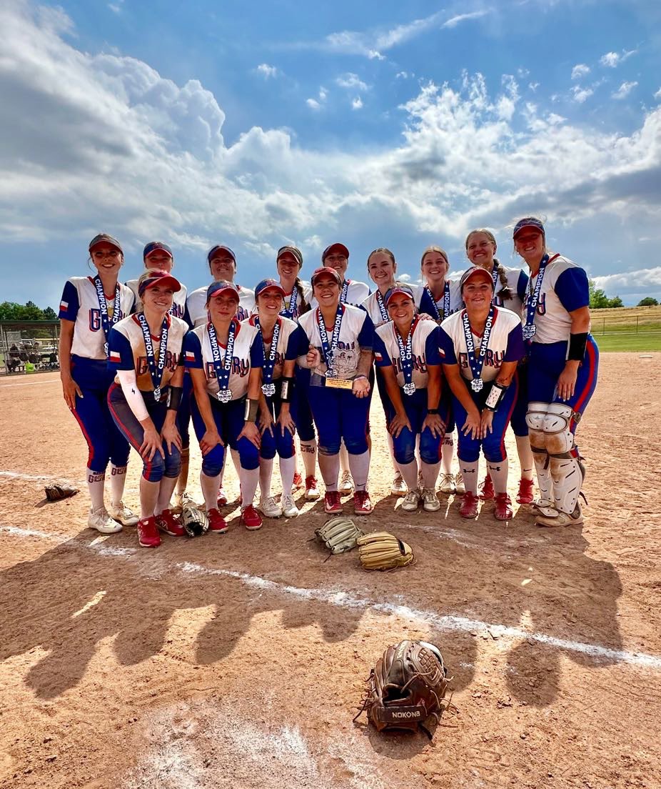 Did it with my girls :) 💖💖🥎🥎
<a href="/18UTXGloryRWB/">18U Texas Glory RWB</a> <a href="/NDNDiamondClub/">NDN Diamond Club</a>