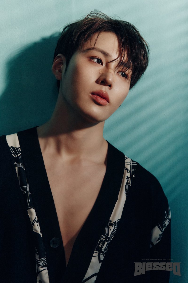 하성운 (HA SUNG WOON) 
The 8th Mini Album  
'Blessed' 

Concept Photo 4 : Ground ver. 

2024. 07. 17. 6PM (KST) 

#하성운 #HASUNGWOON
#Blessed 
#BPM #BigPlanetMade