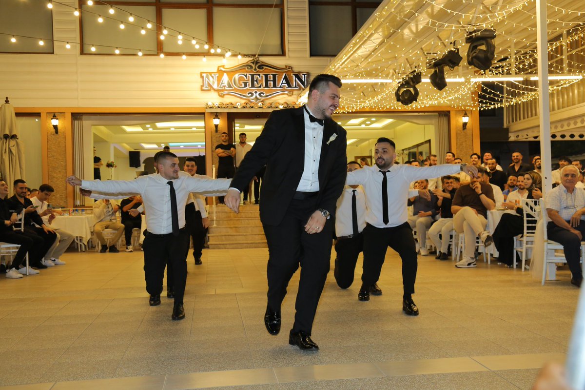 Camianın büyüklerinden çok şey öğrendim, öğrendiğim her şeyi de kardeşim bildiğim insanlara aktarmaya çalıştım. Düştüğümde de, kalktığımda da yanımda sizi gördüm. Şimdi de bu mutlu günümü, en mutlu günüm haline getirdiniz.