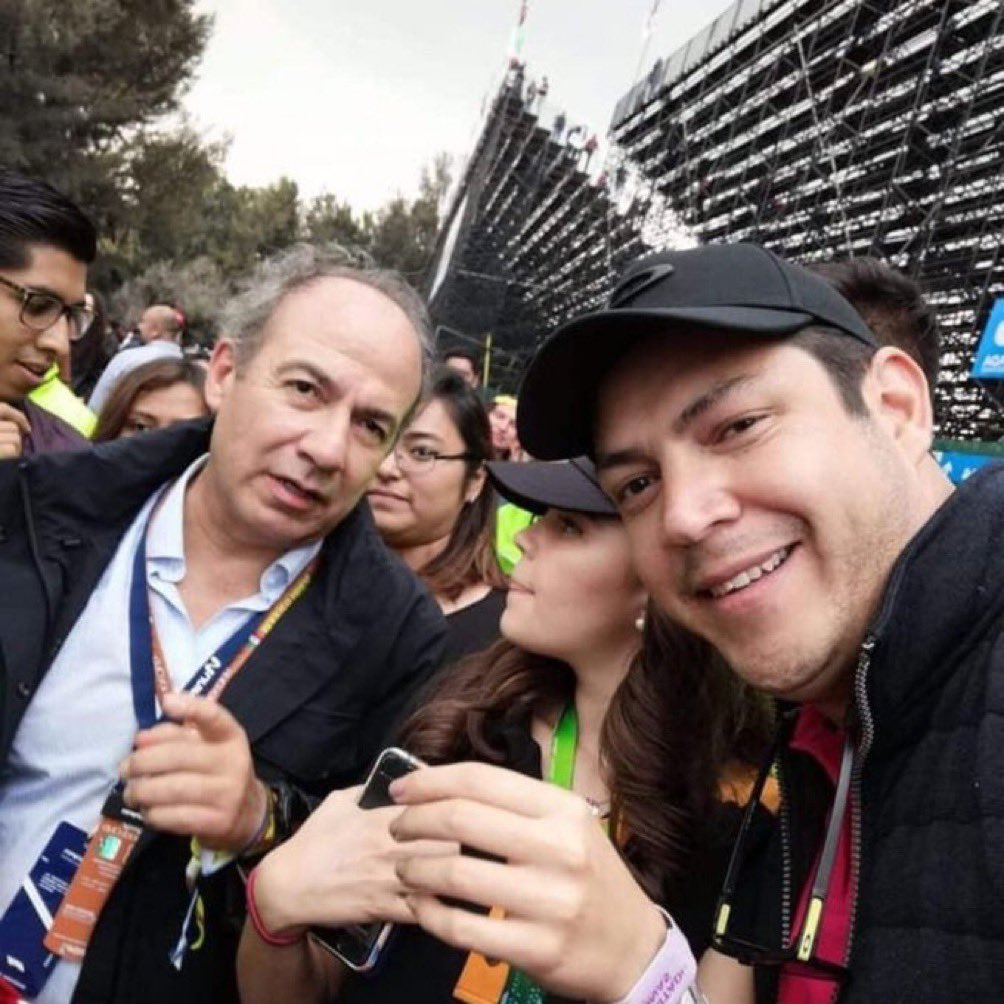 jerryboy1960's tweet image. #Formula1WorksWithNARCOS