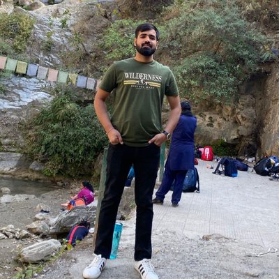 Hemendra00's tweet photo. #NewProfilePic https://t.co/9FfGbUhB8t