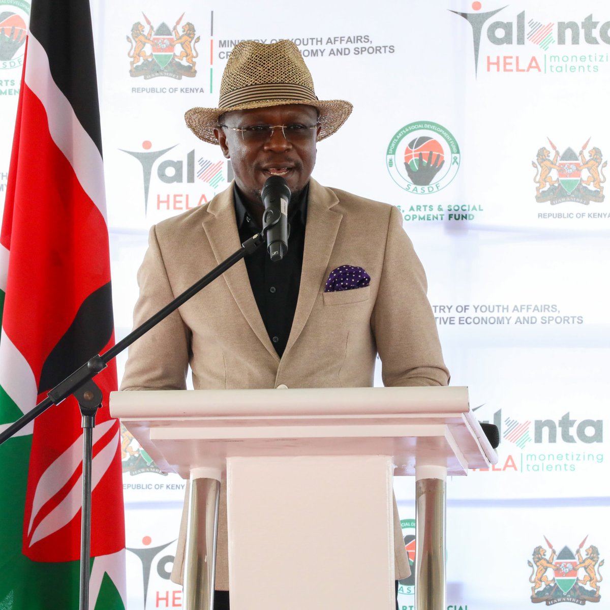 AbabuNamwamba's tweet photo. #WhozNext
It's BIG. It's revolutionary. And the creative space will never be the same again! Signed MoU of official partnership with Cape Media @tv47news https://t.co/pn2eaHst9z
