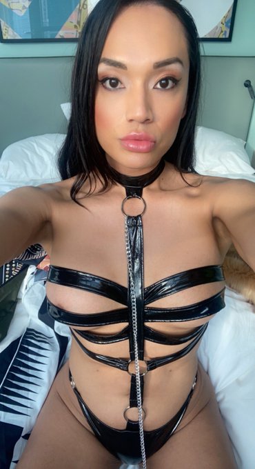 Now visiting Tysons Corner&hellip; Tech boys come and play! #freakygeeks https://t.co/6iHPcxkDkl<a href="/tag/freakygeeks"class="tags"><span>#freakygeeks</span></a>