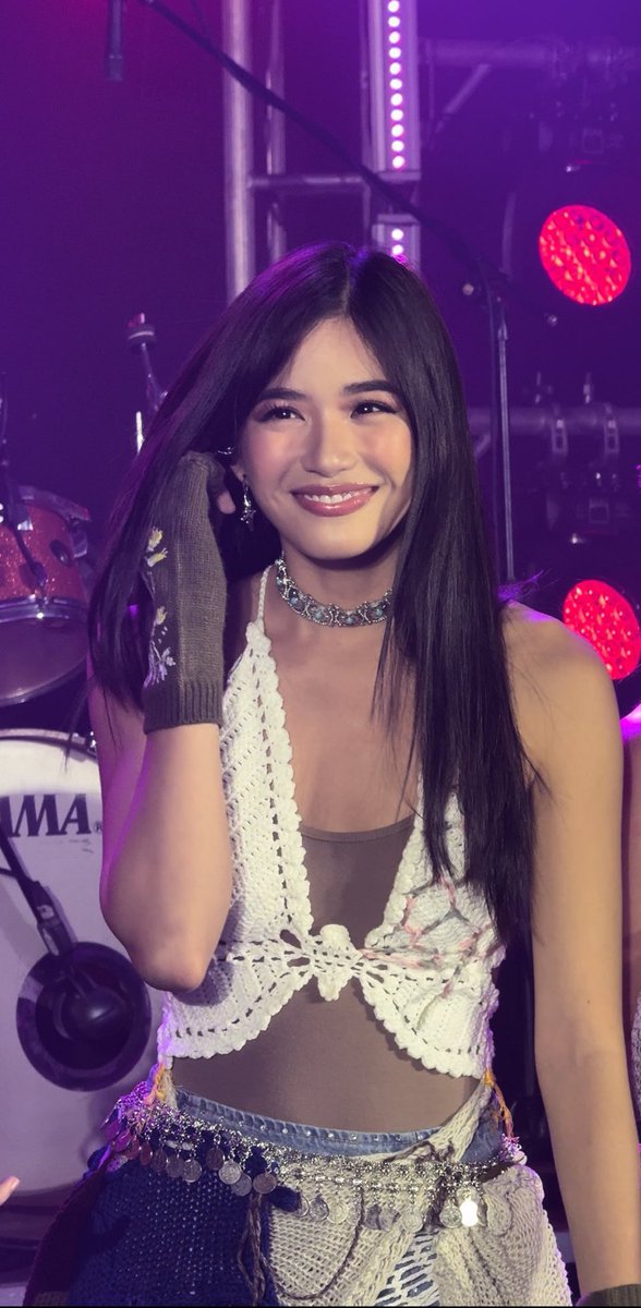 iingatan, pprotektahan, susuportahan, ipagtatanggol, ipaglalaban at higit sa lahat, mamahalin!

Repeat after me, WE LOVE YOU AIAH