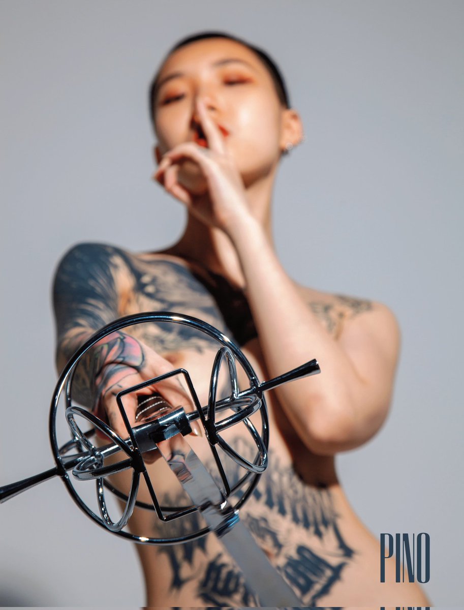 迅捷剑
#Rapier 
Model @Yucong_yaa 
📸 @zaoyang111 https://t.co/UoCRYwUVTM